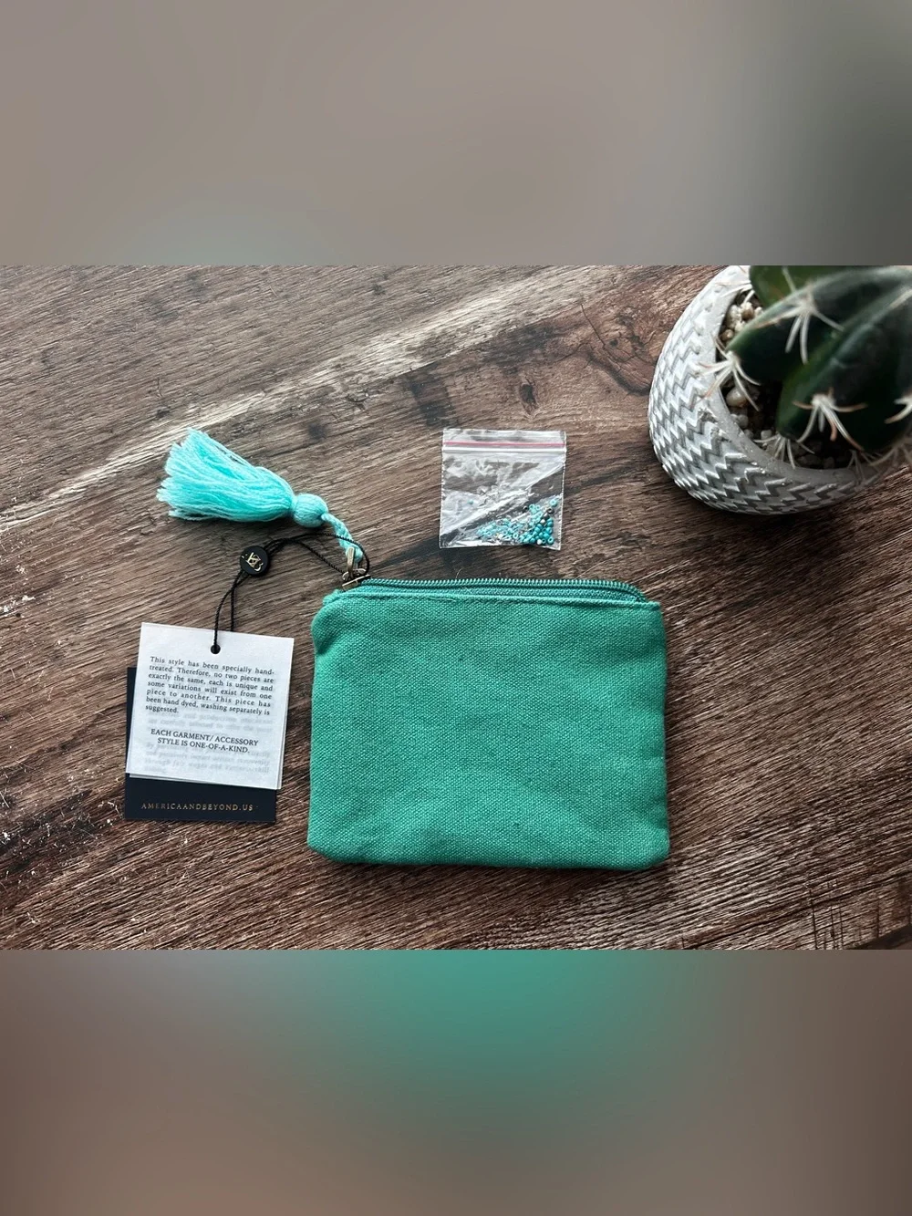 America & Beyond Taurus Beaded Wristlet in Teal - Picture 2 of 3